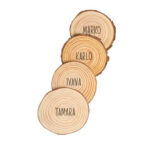 Personalizirani drveni podmetač s graviranim imenom