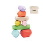 Unikatni set od 8 drvenih kamenčića u boji savršena je kombinacija zabave