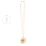 Drvena medalja s pamučnom trakicom i kopčom od pšenične slame