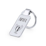 Personalizirani privjesak trofej s graviranim imenom