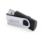 Personalizirani USB 8GB s gravurom imena ili poruke