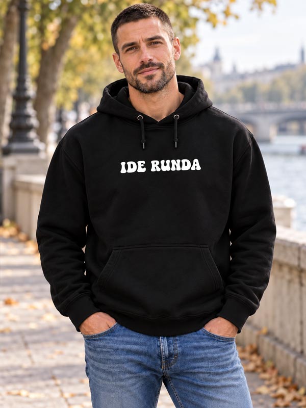 hoodie-ide-runda Crna muška hudica s bijelim natpisom Ide runda